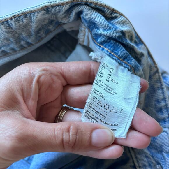 H&M Women's Size 10 Tapered Leg Denim Jeans Light Wash High Rise - Picture 3 of 12